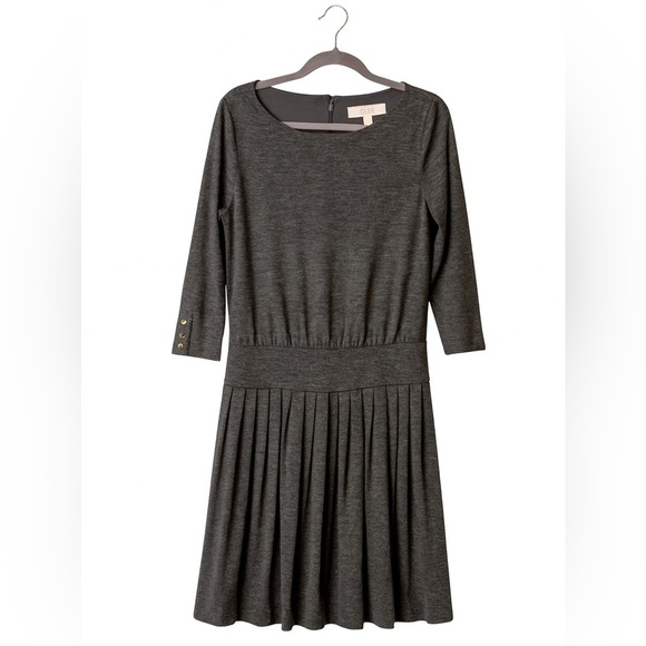 LOFT Women’s Size 8 Dark Gray Pleated Knit Dress – 3/4 Sleeve Fit & Flare - Picture 1 of 2